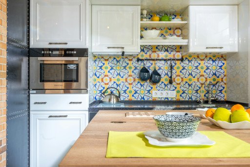 The Comprehensive Guide to Choosing the Perfect Small White Microwave for Your Kitchen